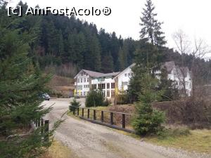 [P37] Casa Avram Sucevita » foto by marival
 - 
<span class="allrVoted glyphicon glyphicon-heart hidden" id="av1141917"></span>
<a class="m-l-10 hidden" id="sv1141917" onclick="voting_Foto_DelVot(,1141917,21524)" role="button">șterge vot <span class="glyphicon glyphicon-remove"></span></a>
<a id="v91141917" class=" c-red"  onclick="voting_Foto_SetVot(1141917)" role="button"><span class="glyphicon glyphicon-heart-empty"></span> <b>LIKE</b> = Votează poza</a> <img class="hidden"  id="f1141917W9" src="/imagini/loader.gif" border="0" /><span class="AjErrMes hidden" id="e1141917ErM"></span>