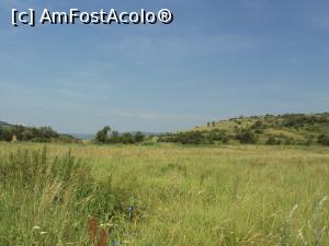 [P37] Peisaj din Ţara Almăjului, în apropiere de Bozovici.  » foto by Carmen Ion
 - 
<span class="allrVoted glyphicon glyphicon-heart hidden" id="av774836"></span>
<a class="m-l-10 hidden" id="sv774836" onclick="voting_Foto_DelVot(,774836,21530)" role="button">șterge vot <span class="glyphicon glyphicon-remove"></span></a>
<a id="v9774836" class=" c-red"  onclick="voting_Foto_SetVot(774836)" role="button"><span class="glyphicon glyphicon-heart-empty"></span> <b>LIKE</b> = Votează poza</a> <img class="hidden"  id="f774836W9" src="/imagini/loader.gif" border="0" /><span class="AjErrMes hidden" id="e774836ErM"></span>