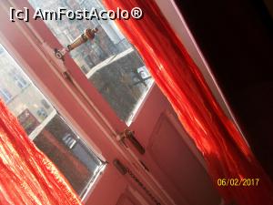 [P29] Sistem de inchidere la usa. Nu a dat rateuri, ca termopanele mele.  » foto by cristina47*
 - 
<span class="allrVoted glyphicon glyphicon-heart hidden" id="av833395"></span>
<a class="m-l-10 hidden" id="sv833395" onclick="voting_Foto_DelVot(,833395,21532)" role="button">șterge vot <span class="glyphicon glyphicon-remove"></span></a>
<a id="v9833395" class=" c-red"  onclick="voting_Foto_SetVot(833395)" role="button"><span class="glyphicon glyphicon-heart-empty"></span> <b>LIKE</b> = Votează poza</a> <img class="hidden"  id="f833395W9" src="/imagini/loader.gif" border="0" /><span class="AjErrMes hidden" id="e833395ErM"></span>