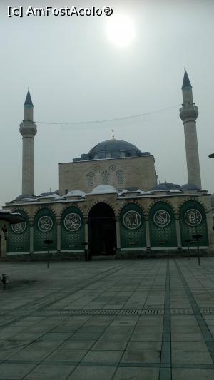[P02] Moscheia Selimiye de langa Mevlana.  » foto by senateo
 - 
<span class="allrVoted glyphicon glyphicon-heart hidden" id="av833851"></span>
<a class="m-l-10 hidden" id="sv833851" onclick="voting_Foto_DelVot(,833851,21544)" role="button">șterge vot <span class="glyphicon glyphicon-remove"></span></a>
<a id="v9833851" class=" c-red"  onclick="voting_Foto_SetVot(833851)" role="button"><span class="glyphicon glyphicon-heart-empty"></span> <b>LIKE</b> = Votează poza</a> <img class="hidden"  id="f833851W9" src="/imagini/loader.gif" border="0" /><span class="AjErrMes hidden" id="e833851ErM"></span>