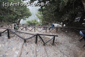 [P04] Creta, Cheile Samaria, Scară (Xyloskalo) abruptă cu balustrade solide de lemn » foto by mprofeanu
 - 
<span class="allrVoted glyphicon glyphicon-heart hidden" id="av1300547"></span>
<a class="m-l-10 hidden" id="sv1300547" onclick="voting_Foto_DelVot(,1300547,21551)" role="button">șterge vot <span class="glyphicon glyphicon-remove"></span></a>
<a id="v91300547" class=" c-red"  onclick="voting_Foto_SetVot(1300547)" role="button"><span class="glyphicon glyphicon-heart-empty"></span> <b>LIKE</b> = Votează poza</a> <img class="hidden"  id="f1300547W9" src="/imagini/loader.gif" border="0" /><span class="AjErrMes hidden" id="e1300547ErM"></span>