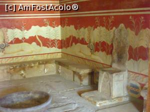 [P10] Tronul si fresca din sala tronului » foto by argemi*
 - 
<span class="allrVoted glyphicon glyphicon-heart hidden" id="av979200"></span>
<a class="m-l-10 hidden" id="sv979200" onclick="voting_Foto_DelVot(,979200,21555)" role="button">șterge vot <span class="glyphicon glyphicon-remove"></span></a>
<a id="v9979200" class=" c-red"  onclick="voting_Foto_SetVot(979200)" role="button"><span class="glyphicon glyphicon-heart-empty"></span> <b>LIKE</b> = Votează poza</a> <img class="hidden"  id="f979200W9" src="/imagini/loader.gif" border="0" /><span class="AjErrMes hidden" id="e979200ErM"></span>