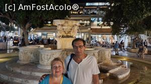 [P16] Fontana Morosini-Piața Leilor » foto by alinafulg
 - 
<span class="allrVoted glyphicon glyphicon-heart hidden" id="av1390397"></span>
<a class="m-l-10 hidden" id="sv1390397" onclick="voting_Foto_DelVot(,1390397,21557)" role="button">șterge vot <span class="glyphicon glyphicon-remove"></span></a>
<a id="v91390397" class=" c-red"  onclick="voting_Foto_SetVot(1390397)" role="button"><span class="glyphicon glyphicon-heart-empty"></span> <b>LIKE</b> = Votează poza</a> <img class="hidden"  id="f1390397W9" src="/imagini/loader.gif" border="0" /><span class="AjErrMes hidden" id="e1390397ErM"></span>