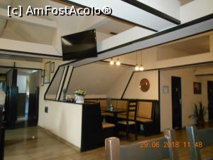 [P08] în interiorul restaurantului Izabella » foto by zlatna
 - 
<span class="allrVoted glyphicon glyphicon-heart hidden" id="av1109455"></span>
<a class="m-l-10 hidden" id="sv1109455" onclick="voting_Foto_DelVot(,1109455,21564)" role="button">șterge vot <span class="glyphicon glyphicon-remove"></span></a>
<a id="v91109455" class=" c-red"  onclick="voting_Foto_SetVot(1109455)" role="button"><span class="glyphicon glyphicon-heart-empty"></span> <b>LIKE</b> = Votează poza</a> <img class="hidden"  id="f1109455W9" src="/imagini/loader.gif" border="0" /><span class="AjErrMes hidden" id="e1109455ErM"></span>