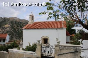 [P50] Creta, Satul Argyroupoli, Biserică, Arhitectură grecească » foto by mprofeanu
 - 
<span class="allrVoted glyphicon glyphicon-heart hidden" id="av1287962"></span>
<a class="m-l-10 hidden" id="sv1287962" onclick="voting_Foto_DelVot(,1287962,21565)" role="button">șterge vot <span class="glyphicon glyphicon-remove"></span></a>
<a id="v91287962" class=" c-red"  onclick="voting_Foto_SetVot(1287962)" role="button"><span class="glyphicon glyphicon-heart-empty"></span> <b>LIKE</b> = Votează poza</a> <img class="hidden"  id="f1287962W9" src="/imagini/loader.gif" border="0" /><span class="AjErrMes hidden" id="e1287962ErM"></span>