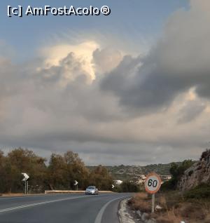 [P03] În drum spre Rethymno. » foto by Carmen Ion
 - 
<span class="allrVoted glyphicon glyphicon-heart hidden" id="av1205712"></span>
<a class="m-l-10 hidden" id="sv1205712" onclick="voting_Foto_DelVot(,1205712,21565)" role="button">șterge vot <span class="glyphicon glyphicon-remove"></span></a>
<a id="v91205712" class=" c-red"  onclick="voting_Foto_SetVot(1205712)" role="button"><span class="glyphicon glyphicon-heart-empty"></span> <b>LIKE</b> = Votează poza</a> <img class="hidden"  id="f1205712W9" src="/imagini/loader.gif" border="0" /><span class="AjErrMes hidden" id="e1205712ErM"></span>