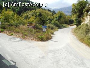 [P31] Intersecție: în stânga, Muzeul Militar și satul Chromonastiri; în dreapta, satul Kapediana. » foto by Carmen Ion
 - 
<span class="allrVoted glyphicon glyphicon-heart hidden" id="av1207373"></span>
<a class="m-l-10 hidden" id="sv1207373" onclick="voting_Foto_DelVot(,1207373,21565)" role="button">șterge vot <span class="glyphicon glyphicon-remove"></span></a>
<a id="v91207373" class=" c-red"  onclick="voting_Foto_SetVot(1207373)" role="button"><span class="glyphicon glyphicon-heart-empty"></span> <b>LIKE</b> = Votează poza</a> <img class="hidden"  id="f1207373W9" src="/imagini/loader.gif" border="0" /><span class="AjErrMes hidden" id="e1207373ErM"></span>