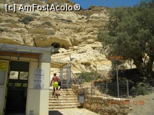 [P22] Matala, casa de bilete pentru grote » foto by krisstinna
 - 
<span class="allrVoted glyphicon glyphicon-heart hidden" id="av893821"></span>
<a class="m-l-10 hidden" id="sv893821" onclick="voting_Foto_DelVot(,893821,21565)" role="button">șterge vot <span class="glyphicon glyphicon-remove"></span></a>
<a id="v9893821" class=" c-red"  onclick="voting_Foto_SetVot(893821)" role="button"><span class="glyphicon glyphicon-heart-empty"></span> <b>LIKE</b> = Votează poza</a> <img class="hidden"  id="f893821W9" src="/imagini/loader.gif" border="0" /><span class="AjErrMes hidden" id="e893821ErM"></span>