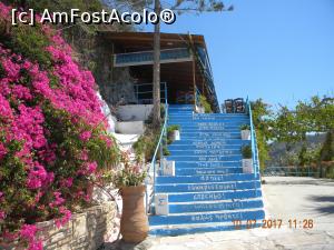 [P09] O terasă la înălțime, Agia Galini » foto by krisstinna
 - 
<span class="allrVoted glyphicon glyphicon-heart hidden" id="av893808"></span>
<a class="m-l-10 hidden" id="sv893808" onclick="voting_Foto_DelVot(,893808,21565)" role="button">șterge vot <span class="glyphicon glyphicon-remove"></span></a>
<a id="v9893808" class=" c-red"  onclick="voting_Foto_SetVot(893808)" role="button"><span class="glyphicon glyphicon-heart-empty"></span> <b>LIKE</b> = Votează poza</a> <img class="hidden"  id="f893808W9" src="/imagini/loader.gif" border="0" /><span class="AjErrMes hidden" id="e893808ErM"></span>