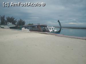 [P17] Portul Huraa » foto by IDACO
 - 
<span class="allrVoted glyphicon glyphicon-heart hidden" id="av834543"></span>
<a class="m-l-10 hidden" id="sv834543" onclick="voting_Foto_DelVot(,834543,21569)" role="button">șterge vot <span class="glyphicon glyphicon-remove"></span></a>
<a id="v9834543" class=" c-red"  onclick="voting_Foto_SetVot(834543)" role="button"><span class="glyphicon glyphicon-heart-empty"></span> <b>LIKE</b> = Votează poza</a> <img class="hidden"  id="f834543W9" src="/imagini/loader.gif" border="0" /><span class="AjErrMes hidden" id="e834543ErM"></span>