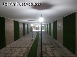 [P28] Tunelul dintre hotel si Wonder Land » foto by tripyy
 - 
<span class="allrVoted glyphicon glyphicon-heart hidden" id="av885215"></span>
<a class="m-l-10 hidden" id="sv885215" onclick="voting_Foto_DelVot(,885215,21570)" role="button">șterge vot <span class="glyphicon glyphicon-remove"></span></a>
<a id="v9885215" class=" c-red"  onclick="voting_Foto_SetVot(885215)" role="button"><span class="glyphicon glyphicon-heart-empty"></span> <b>LIKE</b> = Votează poza</a> <img class="hidden"  id="f885215W9" src="/imagini/loader.gif" border="0" /><span class="AjErrMes hidden" id="e885215ErM"></span>
