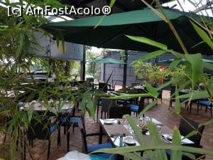 [P20] terasa exterioară a restaurantului » foto by robert
 - 
<span class="allrVoted glyphicon glyphicon-heart hidden" id="av834821"></span>
<a class="m-l-10 hidden" id="sv834821" onclick="voting_Foto_DelVot(,834821,21571)" role="button">șterge vot <span class="glyphicon glyphicon-remove"></span></a>
<a id="v9834821" class=" c-red"  onclick="voting_Foto_SetVot(834821)" role="button"><span class="glyphicon glyphicon-heart-empty"></span> <b>LIKE</b> = Votează poza</a> <img class="hidden"  id="f834821W9" src="/imagini/loader.gif" border="0" /><span class="AjErrMes hidden" id="e834821ErM"></span>