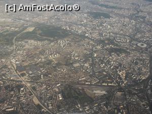 [P05] Parisul văzut din avion » foto by diacrys*
 - 
<span class="allrVoted glyphicon glyphicon-heart hidden" id="av735704"></span>
<a class="m-l-10 hidden" id="sv735704" onclick="voting_Foto_DelVot(,735704,21578)" role="button">șterge vot <span class="glyphicon glyphicon-remove"></span></a>
<a id="v9735704" class=" c-red"  onclick="voting_Foto_SetVot(735704)" role="button"><span class="glyphicon glyphicon-heart-empty"></span> <b>LIKE</b> = Votează poza</a> <img class="hidden"  id="f735704W9" src="/imagini/loader.gif" border="0" /><span class="AjErrMes hidden" id="e735704ErM"></span>