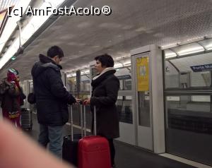 [P17] Satia Porte Mailot linia 1 (se observa separatoarele dintre sine si platforma)  » foto by AZE
 - 
<span class="allrVoted glyphicon glyphicon-heart hidden" id="av924172"></span>
<a class="m-l-10 hidden" id="sv924172" onclick="voting_Foto_DelVot(,924172,21578)" role="button">șterge vot <span class="glyphicon glyphicon-remove"></span></a>
<a id="v9924172" class=" c-red"  onclick="voting_Foto_SetVot(924172)" role="button"><span class="glyphicon glyphicon-heart-empty"></span> <b>LIKE</b> = Votează poza</a> <img class="hidden"  id="f924172W9" src="/imagini/loader.gif" border="0" /><span class="AjErrMes hidden" id="e924172ErM"></span>