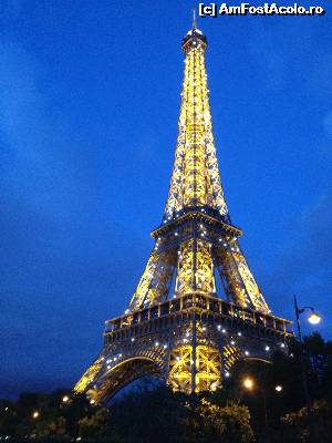 [P01] Spectacol nocturn de lumini la Turnul Eiffel » foto by MADAHON
 - 
<span class="allrVoted glyphicon glyphicon-heart hidden" id="av659764"></span>
<a class="m-l-10 hidden" id="sv659764" onclick="voting_Foto_DelVot(,659764,21578)" role="button">șterge vot <span class="glyphicon glyphicon-remove"></span></a>
<a id="v9659764" class=" c-red"  onclick="voting_Foto_SetVot(659764)" role="button"><span class="glyphicon glyphicon-heart-empty"></span> <b>LIKE</b> = Votează poza</a> <img class="hidden"  id="f659764W9" src="/imagini/loader.gif" border="0" /><span class="AjErrMes hidden" id="e659764ErM"></span>