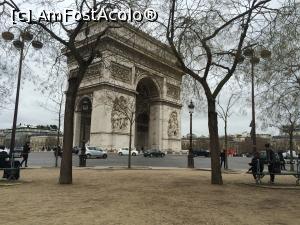 [P01] Arc de Triomphe » foto by rocpit*
 - 
<span class="allrVoted glyphicon glyphicon-heart hidden" id="av713016"></span>
<a class="m-l-10 hidden" id="sv713016" onclick="voting_Foto_DelVot(,713016,21578)" role="button">șterge vot <span class="glyphicon glyphicon-remove"></span></a>
<a id="v9713016" class=" c-red"  onclick="voting_Foto_SetVot(713016)" role="button"><span class="glyphicon glyphicon-heart-empty"></span> <b>LIKE</b> = Votează poza</a> <img class="hidden"  id="f713016W9" src="/imagini/loader.gif" border="0" /><span class="AjErrMes hidden" id="e713016ErM"></span>