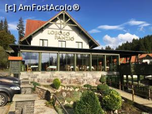 [P08] Un complex din Băile Homorod cu o gamă largă de servicii-Lobogo » foto by AZE
 - 
<span class="allrVoted glyphicon glyphicon-heart hidden" id="av1339331"></span>
<a class="m-l-10 hidden" id="sv1339331" onclick="voting_Foto_DelVot(,1339331,21581)" role="button">șterge vot <span class="glyphicon glyphicon-remove"></span></a>
<a id="v91339331" class=" c-red"  onclick="voting_Foto_SetVot(1339331)" role="button"><span class="glyphicon glyphicon-heart-empty"></span> <b>LIKE</b> = Votează poza</a> <img class="hidden"  id="f1339331W9" src="/imagini/loader.gif" border="0" /><span class="AjErrMes hidden" id="e1339331ErM"></span>