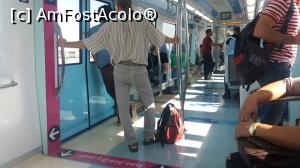 [P09] faimoasa linie roz ce desparte zona de femei de cea mixta, aveam si una cu continuarea ei pe tavan dar nu o gasesc inca.  » foto by roth
 - 
<span class="allrVoted glyphicon glyphicon-heart hidden" id="av823443"></span>
<a class="m-l-10 hidden" id="sv823443" onclick="voting_Foto_DelVot(,823443,21594)" role="button">șterge vot <span class="glyphicon glyphicon-remove"></span></a>
<a id="v9823443" class=" c-red"  onclick="voting_Foto_SetVot(823443)" role="button"><span class="glyphicon glyphicon-heart-empty"></span> <b>LIKE</b> = Votează poza</a> <img class="hidden"  id="f823443W9" src="/imagini/loader.gif" border="0" /><span class="AjErrMes hidden" id="e823443ErM"></span>