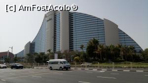 [P18] Jumeirah Beach Hotel » foto by eduardvl
 - 
<span class="allrVoted glyphicon glyphicon-heart hidden" id="av1057733"></span>
<a class="m-l-10 hidden" id="sv1057733" onclick="voting_Foto_DelVot(,1057733,21594)" role="button">șterge vot <span class="glyphicon glyphicon-remove"></span></a>
<a id="v91057733" class=" c-red"  onclick="voting_Foto_SetVot(1057733)" role="button"><span class="glyphicon glyphicon-heart-empty"></span> <b>LIKE</b> = Votează poza</a> <img class="hidden"  id="f1057733W9" src="/imagini/loader.gif" border="0" /><span class="AjErrMes hidden" id="e1057733ErM"></span>