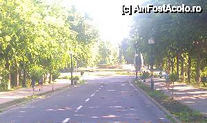 [P18] Alee pe insula Margareta. Budapesta, Ungaria.  » foto by traian.leuca †
 - 
<span class="allrVoted glyphicon glyphicon-heart hidden" id="av396074"></span>
<a class="m-l-10 hidden" id="sv396074" onclick="voting_Foto_DelVot(,396074,21595)" role="button">șterge vot <span class="glyphicon glyphicon-remove"></span></a>
<a id="v9396074" class=" c-red"  onclick="voting_Foto_SetVot(396074)" role="button"><span class="glyphicon glyphicon-heart-empty"></span> <b>LIKE</b> = Votează poza</a> <img class="hidden"  id="f396074W9" src="/imagini/loader.gif" border="0" /><span class="AjErrMes hidden" id="e396074ErM"></span>