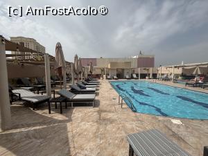 [P35] Hotel Jumeira Rotana,piscina de pe acoperiș » foto by AZE
 - 
<span class="allrVoted glyphicon glyphicon-heart hidden" id="av1476424"></span>
<a class="m-l-10 hidden" id="sv1476424" onclick="voting_Foto_DelVot(,1476424,21612)" role="button">șterge vot <span class="glyphicon glyphicon-remove"></span></a>
<a id="v91476424" class=" c-red"  onclick="voting_Foto_SetVot(1476424)" role="button"><span class="glyphicon glyphicon-heart-empty"></span> <b>LIKE</b> = Votează poza</a> <img class="hidden"  id="f1476424W9" src="/imagini/loader.gif" border="0" /><span class="AjErrMes hidden" id="e1476424ErM"></span>