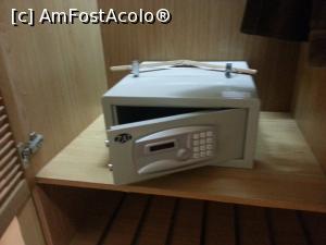 [P61] Five Continents Ghantoot Beach Resort - seiful din dulap » foto by nicole33
 - 
<span class="allrVoted glyphicon glyphicon-heart hidden" id="av838261"></span>
<a class="m-l-10 hidden" id="sv838261" onclick="voting_Foto_DelVot(,838261,21646)" role="button">șterge vot <span class="glyphicon glyphicon-remove"></span></a>
<a id="v9838261" class=" c-red"  onclick="voting_Foto_SetVot(838261)" role="button"><span class="glyphicon glyphicon-heart-empty"></span> <b>LIKE</b> = Votează poza</a> <img class="hidden"  id="f838261W9" src="/imagini/loader.gif" border="0" /><span class="AjErrMes hidden" id="e838261ErM"></span>