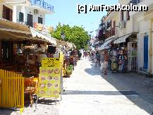 [P60] Skiathos Town - iulie 2011 » foto by ionescunic
 - 
<span class="allrVoted glyphicon glyphicon-heart hidden" id="av308159"></span>
<a class="m-l-10 hidden" id="sv308159" onclick="voting_Foto_DelVot(,308159,21650)" role="button">șterge vot <span class="glyphicon glyphicon-remove"></span></a>
<a id="v9308159" class=" c-red"  onclick="voting_Foto_SetVot(308159)" role="button"><span class="glyphicon glyphicon-heart-empty"></span> <b>LIKE</b> = Votează poza</a> <img class="hidden"  id="f308159W9" src="/imagini/loader.gif" border="0" /><span class="AjErrMes hidden" id="e308159ErM"></span>