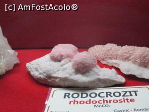 [P27] Mineral de rodocrozit » foto by Michi
 - 
<span class="allrVoted glyphicon glyphicon-heart hidden" id="av1349374"></span>
<a class="m-l-10 hidden" id="sv1349374" onclick="voting_Foto_DelVot(,1349374,21662)" role="button">șterge vot <span class="glyphicon glyphicon-remove"></span></a>
<a id="v91349374" class=" c-red"  onclick="voting_Foto_SetVot(1349374)" role="button"><span class="glyphicon glyphicon-heart-empty"></span> <b>LIKE</b> = Votează poza</a> <img class="hidden"  id="f1349374W9" src="/imagini/loader.gif" border="0" /><span class="AjErrMes hidden" id="e1349374ErM"></span>