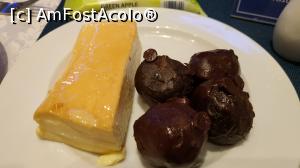 [P22] crem brule si un fel de trufe in ciocolata » foto by elenaadina
 - 
<span class="allrVoted glyphicon glyphicon-heart hidden" id="av1211954"></span>
<a class="m-l-10 hidden" id="sv1211954" onclick="voting_Foto_DelVot(,1211954,21666)" role="button">șterge vot <span class="glyphicon glyphicon-remove"></span></a>
<a id="v91211954" class=" c-red"  onclick="voting_Foto_SetVot(1211954)" role="button"><span class="glyphicon glyphicon-heart-empty"></span> <b>LIKE</b> = Votează poza</a> <img class="hidden"  id="f1211954W9" src="/imagini/loader.gif" border="0" /><span class="AjErrMes hidden" id="e1211954ErM"></span>