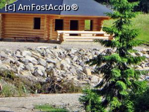 [P16] Căsuță construită pentru zona de agrement Iezer, rămasă nefolosită după inaugurarea parcului » foto by Lucien
 - 
<span class="allrVoted glyphicon glyphicon-heart hidden" id="av839248"></span>
<a class="m-l-10 hidden" id="sv839248" onclick="voting_Foto_DelVot(,839248,21669)" role="button">șterge vot <span class="glyphicon glyphicon-remove"></span></a>
<a id="v9839248" class=" c-red"  onclick="voting_Foto_SetVot(839248)" role="button"><span class="glyphicon glyphicon-heart-empty"></span> <b>LIKE</b> = Votează poza</a> <img class="hidden"  id="f839248W9" src="/imagini/loader.gif" border="0" /><span class="AjErrMes hidden" id="e839248ErM"></span>