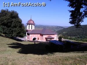 [P34] Manastirea Nicula la aprox, 6 km de satul Sic » foto by dinulica
 - 
<span class="allrVoted glyphicon glyphicon-heart hidden" id="av841300"></span>
<a class="m-l-10 hidden" id="sv841300" onclick="voting_Foto_DelVot(,841300,21706)" role="button">șterge vot <span class="glyphicon glyphicon-remove"></span></a>
<a id="v9841300" class=" c-red"  onclick="voting_Foto_SetVot(841300)" role="button"><span class="glyphicon glyphicon-heart-empty"></span> <b>LIKE</b> = Votează poza</a> <img class="hidden"  id="f841300W9" src="/imagini/loader.gif" border="0" /><span class="AjErrMes hidden" id="e841300ErM"></span>