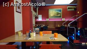 [P08] La ora 1 noaptea nu mai era nimeni și totuși am fost invitați să ne așezăm la masă » foto by Dabator
 - 
<span class="allrVoted glyphicon glyphicon-heart hidden" id="av843239"></span>
<a class="m-l-10 hidden" id="sv843239" onclick="voting_Foto_DelVot(,843239,21722)" role="button">șterge vot <span class="glyphicon glyphicon-remove"></span></a>
<a id="v9843239" class=" c-red"  onclick="voting_Foto_SetVot(843239)" role="button"><span class="glyphicon glyphicon-heart-empty"></span> <b>LIKE</b> = Votează poza</a> <img class="hidden"  id="f843239W9" src="/imagini/loader.gif" border="0" /><span class="AjErrMes hidden" id="e843239ErM"></span>