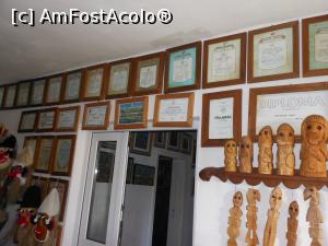 [P16] Târpești - Muzeul de Artă Populară “Nicolae Popa”. Diplome. » foto by iulianic
 - 
<span class="allrVoted glyphicon glyphicon-heart hidden" id="av1190803"></span>
<a class="m-l-10 hidden" id="sv1190803" onclick="voting_Foto_DelVot(,1190803,21724)" role="button">șterge vot <span class="glyphicon glyphicon-remove"></span></a>
<a id="v91190803" class=" c-red"  onclick="voting_Foto_SetVot(1190803)" role="button"><span class="glyphicon glyphicon-heart-empty"></span> <b>LIKE</b> = Votează poza</a> <img class="hidden"  id="f1190803W9" src="/imagini/loader.gif" border="0" /><span class="AjErrMes hidden" id="e1190803ErM"></span>