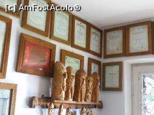 [P17] Târpești - Muzeul de Artă Populară “Nicolae Popa”. Diplome. » foto by iulianic
 - 
<span class="allrVoted glyphicon glyphicon-heart hidden" id="av1190804"></span>
<a class="m-l-10 hidden" id="sv1190804" onclick="voting_Foto_DelVot(,1190804,21724)" role="button">șterge vot <span class="glyphicon glyphicon-remove"></span></a>
<a id="v91190804" class=" c-red"  onclick="voting_Foto_SetVot(1190804)" role="button"><span class="glyphicon glyphicon-heart-empty"></span> <b>LIKE</b> = Votează poza</a> <img class="hidden"  id="f1190804W9" src="/imagini/loader.gif" border="0" /><span class="AjErrMes hidden" id="e1190804ErM"></span>