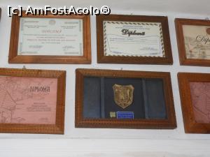 [P19] Târpești - Muzeul de Artă Populară “Nicolae Popa”. Diplome. » foto by iulianic
 - 
<span class="allrVoted glyphicon glyphicon-heart hidden" id="av1190806"></span>
<a class="m-l-10 hidden" id="sv1190806" onclick="voting_Foto_DelVot(,1190806,21724)" role="button">șterge vot <span class="glyphicon glyphicon-remove"></span></a>
<a id="v91190806" class=" c-red"  onclick="voting_Foto_SetVot(1190806)" role="button"><span class="glyphicon glyphicon-heart-empty"></span> <b>LIKE</b> = Votează poza</a> <img class="hidden"  id="f1190806W9" src="/imagini/loader.gif" border="0" /><span class="AjErrMes hidden" id="e1190806ErM"></span>