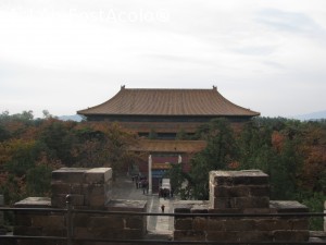 [P34] Beijing - mormintele dinastiei Ming, Orasul patrat - Turnul memoriei, vedere spre intrare (in fata)  » foto by mishu
 - 
<span class="allrVoted glyphicon glyphicon-heart hidden" id="av706141"></span>
<a class="m-l-10 hidden" id="sv706141" onclick="voting_Foto_DelVot(,706141,21753)" role="button">șterge vot <span class="glyphicon glyphicon-remove"></span></a>
<a id="v9706141" class=" c-red"  onclick="voting_Foto_SetVot(706141)" role="button"><span class="glyphicon glyphicon-heart-empty"></span> <b>LIKE</b> = Votează poza</a> <img class="hidden"  id="f706141W9" src="/imagini/loader.gif" border="0" /><span class="AjErrMes hidden" id="e706141ErM"></span>