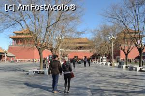 [P04] Primele imagini cu Meridian Gate » foto by AZE
 - 
<span class="allrVoted glyphicon glyphicon-heart hidden" id="av846291"></span>
<a class="m-l-10 hidden" id="sv846291" onclick="voting_Foto_DelVot(,846291,21755)" role="button">șterge vot <span class="glyphicon glyphicon-remove"></span></a>
<a id="v9846291" class=" c-red"  onclick="voting_Foto_SetVot(846291)" role="button"><span class="glyphicon glyphicon-heart-empty"></span> <b>LIKE</b> = Votează poza</a> <img class="hidden"  id="f846291W9" src="/imagini/loader.gif" border="0" /><span class="AjErrMes hidden" id="e846291ErM"></span>