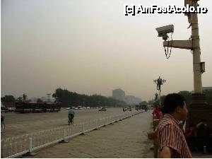 [P08] Bulevardul Chang’an Jie situat intre Piata Tiananmen si Orasul Interzis » foto by cdiana
 - 
<span class="allrVoted glyphicon glyphicon-heart hidden" id="av477009"></span>
<a class="m-l-10 hidden" id="sv477009" onclick="voting_Foto_DelVot(,477009,21755)" role="button">șterge vot <span class="glyphicon glyphicon-remove"></span></a>
<a id="v9477009" class=" c-red"  onclick="voting_Foto_SetVot(477009)" role="button"><span class="glyphicon glyphicon-heart-empty"></span> <b>LIKE</b> = Votează poza</a> <img class="hidden"  id="f477009W9" src="/imagini/loader.gif" border="0" /><span class="AjErrMes hidden" id="e477009ErM"></span>
