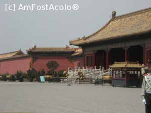 [P23] Beijing - Orasul interzis » foto by mishu
 - 
<span class="allrVoted glyphicon glyphicon-heart hidden" id="av705622"></span>
<a class="m-l-10 hidden" id="sv705622" onclick="voting_Foto_DelVot(,705622,21755)" role="button">șterge vot <span class="glyphicon glyphicon-remove"></span></a>
<a id="v9705622" class=" c-red"  onclick="voting_Foto_SetVot(705622)" role="button"><span class="glyphicon glyphicon-heart-empty"></span> <b>LIKE</b> = Votează poza</a> <img class="hidden"  id="f705622W9" src="/imagini/loader.gif" border="0" /><span class="AjErrMes hidden" id="e705622ErM"></span>