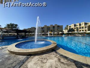 [P08] Rixos Premium Seagate - Fountain Pool » foto by nicole33
 - 
<span class="allrVoted glyphicon glyphicon-heart hidden" id="av1444681"></span>
<a class="m-l-10 hidden" id="sv1444681" onclick="voting_Foto_DelVot(,1444681,21766)" role="button">șterge vot <span class="glyphicon glyphicon-remove"></span></a>
<a id="v91444681" class=" c-red"  onclick="voting_Foto_SetVot(1444681)" role="button"><span class="glyphicon glyphicon-heart-empty"></span> <b>LIKE</b> = Votează poza</a> <img class="hidden"  id="f1444681W9" src="/imagini/loader.gif" border="0" /><span class="AjErrMes hidden" id="e1444681ErM"></span>
