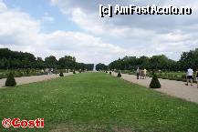 [P82] Parcul Palatului Charlottenburg » foto by Costi
 - 
<span class="allrVoted glyphicon glyphicon-heart hidden" id="av313492"></span>
<a class="m-l-10 hidden" id="sv313492" onclick="voting_Foto_DelVot(,313492,21770)" role="button">șterge vot <span class="glyphicon glyphicon-remove"></span></a>
<a id="v9313492" class=" c-red"  onclick="voting_Foto_SetVot(313492)" role="button"><span class="glyphicon glyphicon-heart-empty"></span> <b>LIKE</b> = Votează poza</a> <img class="hidden"  id="f313492W9" src="/imagini/loader.gif" border="0" /><span class="AjErrMes hidden" id="e313492ErM"></span>