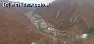 [P30] Cea mai bună vedere spre sat de la Crucea Dorințelor. » foto by Aurici
 - 
<span class="allrVoted glyphicon glyphicon-heart hidden" id="av1218701"></span>
<a class="m-l-10 hidden" id="sv1218701" onclick="voting_Foto_DelVot(,1218701,21781)" role="button">șterge vot <span class="glyphicon glyphicon-remove"></span></a>
<a id="v91218701" class=" c-red"  onclick="voting_Foto_SetVot(1218701)" role="button"><span class="glyphicon glyphicon-heart-empty"></span> <b>LIKE</b> = Votează poza</a> <img class="hidden"  id="f1218701W9" src="/imagini/loader.gif" border="0" /><span class="AjErrMes hidden" id="e1218701ErM"></span>