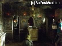 [P24] Interior al naosului bisericii rupestre de la Mănăstirea Cetățuia Negru Vodă » foto by mariana.olaru
 - 
<span class="allrVoted glyphicon glyphicon-heart hidden" id="av278742"></span>
<a class="m-l-10 hidden" id="sv278742" onclick="voting_Foto_DelVot(,278742,21781)" role="button">șterge vot <span class="glyphicon glyphicon-remove"></span></a>
<a id="v9278742" class=" c-red"  onclick="voting_Foto_SetVot(278742)" role="button"><span class="glyphicon glyphicon-heart-empty"></span> <b>LIKE</b> = Votează poza</a> <img class="hidden"  id="f278742W9" src="/imagini/loader.gif" border="0" /><span class="AjErrMes hidden" id="e278742ErM"></span>