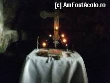[P25] Prosomidiarul(locul din altar unde se scot părticele din aluat nedospit ce se amestecă cu vin pentru ritualul împărtășirii) din Mănăstirea Cetățuia Negru Vodă, este unul așezat chiar pe stâncă. » foto by mariana.olaru
 - 
<span class="allrVoted glyphicon glyphicon-heart hidden" id="av278743"></span>
<a class="m-l-10 hidden" id="sv278743" onclick="voting_Foto_DelVot(,278743,21781)" role="button">șterge vot <span class="glyphicon glyphicon-remove"></span></a>
<a id="v9278743" class=" c-red"  onclick="voting_Foto_SetVot(278743)" role="button"><span class="glyphicon glyphicon-heart-empty"></span> <b>LIKE</b> = Votează poza</a> <img class="hidden"  id="f278743W9" src="/imagini/loader.gif" border="0" /><span class="AjErrMes hidden" id="e278743ErM"></span>