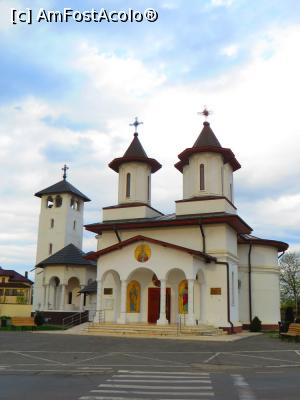 [P21] Biserica „Sf. Nicolae” - comuna Chiajna.  » foto by tata123 🔱
 - 
<span class="allrVoted glyphicon glyphicon-heart hidden" id="av846374"></span>
<a class="m-l-10 hidden" id="sv846374" onclick="voting_Foto_DelVot(,846374,21785)" role="button">șterge vot <span class="glyphicon glyphicon-remove"></span></a>
<a id="v9846374" class=" c-red"  onclick="voting_Foto_SetVot(846374)" role="button"><span class="glyphicon glyphicon-heart-empty"></span> <b>LIKE</b> = Votează poza</a> <img class="hidden"  id="f846374W9" src="/imagini/loader.gif" border="0" /><span class="AjErrMes hidden" id="e846374ErM"></span>