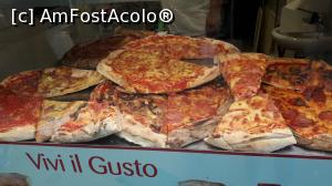 [P06] Pizza langa Ponte Rialto » foto by Ode19
 - 
<span class="allrVoted glyphicon glyphicon-heart hidden" id="av1080689"></span>
<a class="m-l-10 hidden" id="sv1080689" onclick="voting_Foto_DelVot(,1080689,21809)" role="button">șterge vot <span class="glyphicon glyphicon-remove"></span></a>
<a id="v91080689" class=" c-red"  onclick="voting_Foto_SetVot(1080689)" role="button"><span class="glyphicon glyphicon-heart-empty"></span> <b>LIKE</b> = Votează poza</a> <img class="hidden"  id="f1080689W9" src="/imagini/loader.gif" border="0" /><span class="AjErrMes hidden" id="e1080689ErM"></span>