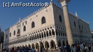 [P02] Palatul Dogilor » foto by GCC
 - 
<span class="allrVoted glyphicon glyphicon-heart hidden" id="av887125"></span>
<a class="m-l-10 hidden" id="sv887125" onclick="voting_Foto_DelVot(,887125,21809)" role="button">șterge vot <span class="glyphicon glyphicon-remove"></span></a>
<a id="v9887125" class=" c-red"  onclick="voting_Foto_SetVot(887125)" role="button"><span class="glyphicon glyphicon-heart-empty"></span> <b>LIKE</b> = Votează poza</a> <img class="hidden"  id="f887125W9" src="/imagini/loader.gif" border="0" /><span class="AjErrMes hidden" id="e887125ErM"></span>