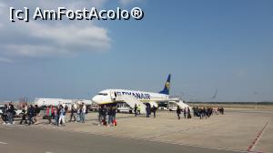 [P03] La sosire pe aeroportul din Paphos » foto by irinad
 - 
<span class="allrVoted glyphicon glyphicon-heart hidden" id="av961470"></span>
<a class="m-l-10 hidden" id="sv961470" onclick="voting_Foto_DelVot(,961470,21811)" role="button">șterge vot <span class="glyphicon glyphicon-remove"></span></a>
<a id="v9961470" class=" c-red"  onclick="voting_Foto_SetVot(961470)" role="button"><span class="glyphicon glyphicon-heart-empty"></span> <b>LIKE</b> = Votează poza</a> <img class="hidden"  id="f961470W9" src="/imagini/loader.gif" border="0" /><span class="AjErrMes hidden" id="e961470ErM"></span>
