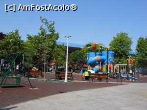 [P10] București - Parcul Tei. Toboganele. » foto by iulianic
 - 
<span class="allrVoted glyphicon glyphicon-heart hidden" id="av1366173"></span>
<a class="m-l-10 hidden" id="sv1366173" onclick="voting_Foto_DelVot(,1366173,21819)" role="button">șterge vot <span class="glyphicon glyphicon-remove"></span></a>
<a id="v91366173" class=" c-red"  onclick="voting_Foto_SetVot(1366173)" role="button"><span class="glyphicon glyphicon-heart-empty"></span> <b>LIKE</b> = Votează poza</a> <img class="hidden"  id="f1366173W9" src="/imagini/loader.gif" border="0" /><span class="AjErrMes hidden" id="e1366173ErM"></span>