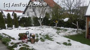 [P08] Grădina de la Apartments Jeca, Zlatibor, Serbia » foto by ungureanica
 - 
<span class="allrVoted glyphicon glyphicon-heart hidden" id="av851523"></span>
<a class="m-l-10 hidden" id="sv851523" onclick="voting_Foto_DelVot(,851523,21852)" role="button">șterge vot <span class="glyphicon glyphicon-remove"></span></a>
<a id="v9851523" class=" c-red"  onclick="voting_Foto_SetVot(851523)" role="button"><span class="glyphicon glyphicon-heart-empty"></span> <b>LIKE</b> = Votează poza</a> <img class="hidden"  id="f851523W9" src="/imagini/loader.gif" border="0" /><span class="AjErrMes hidden" id="e851523ErM"></span>